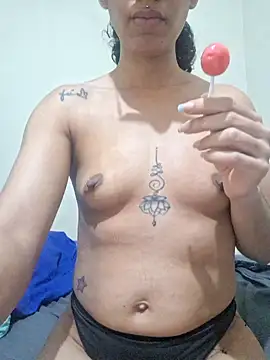 Snapshot of RavenShyfit chatting on October 2025 08:53:02 PM RavenShyfit online show from October 2025 08:53:02 PM