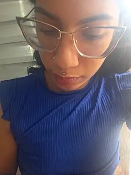 Snapshot of RavenShyfit chatting on November 2025 11:53:02 AM RavenShyfit online show from November 2025 11:53:02 AM