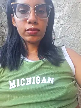 Snapshot of RavenShyfit chatting on November 2025 07:21:01 PM RavenShyfit online show from November 2025 07:21:01 PM