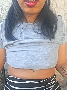 Snapshot of RavenShyfit chatting on November 2025 06:12:01 PM RavenShyfit online show from November 2025 06:12:01 PM