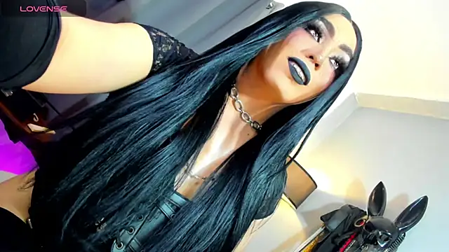 MagnaCumLoader17 online show from October 2025 11:18:02 PM