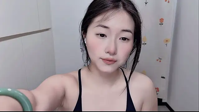 Snapshot of Rosalind_xixi chatting on June 2026 02:53:01 AM Rosalind xixi online show from June 2026 02:53:01 AM