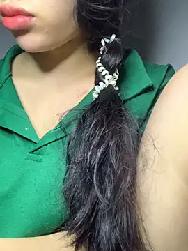 Nguyenha11 online show from September 2025 12:30:01 PM