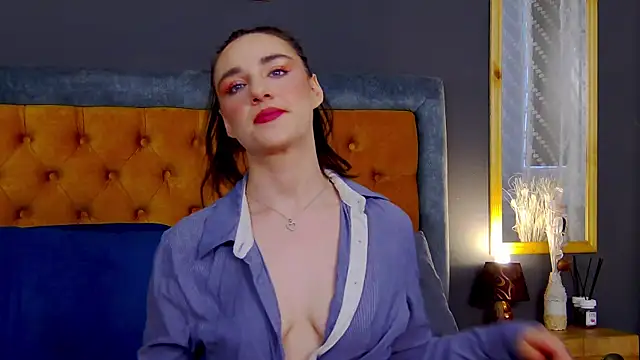 Jessica White  online show from May 2026 03:56:01 AM