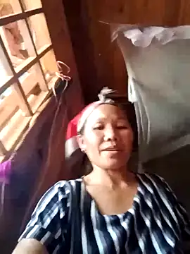 Snapshot of TinTin321 chatting on September 2025 04:46:02 AM TinTin321 online show from September 2025 04:46:02 AM