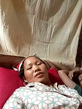 Snapshot of TinTin321 chatting on October 2025 08:58:01 AM TinTin321 online show from October 2025 08:58:01 AM