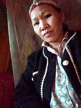 Snapshot of TinTin321 chatting on November 2025 01:38:01 AM TinTin321 online show from November 2025 01:38:01 AM