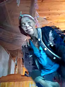 Snapshot of TinTin321 chatting on November 2025 02:28:01 AM TinTin321 online show from November 2025 02:28:01 AM