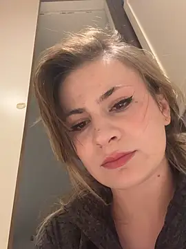 IsabellaEtha online show from April 2026 08:39:02 PM