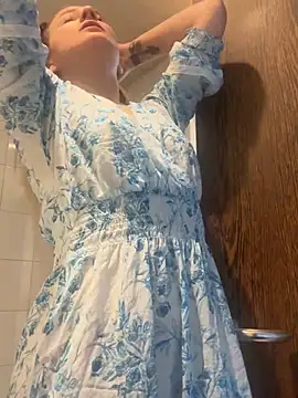 IsabellaEtha online show from April 2026 11:22:02 AM