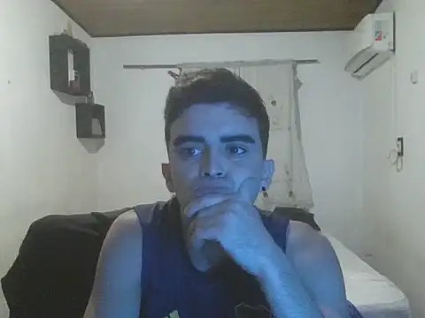 Snapshot of Rodrigo99_9 chatting on April 2026 04:46:02 PM Rodrigo99 9 online show from April 2026 04:46:02 PM