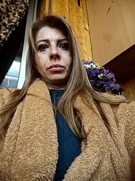 Snapshot of Hyupobigih chatting on September 2025 03:44:01 PM Hyupobigih online show from September 2025 03:44:01 PM