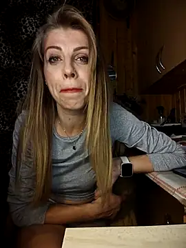 Snapshot of Hyupobigih chatting on September 2025 07:47:02 PM Hyupobigih online show from September 2025 07:47:02 PM