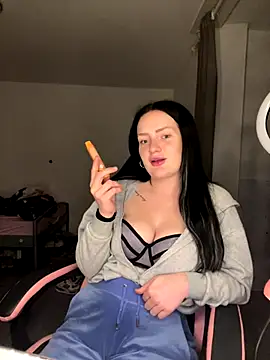 baddestbaabyy online show from October 2025 07:57:02 PM