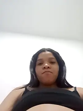 VictoriDior online show from January 2026 10:37:01 PM