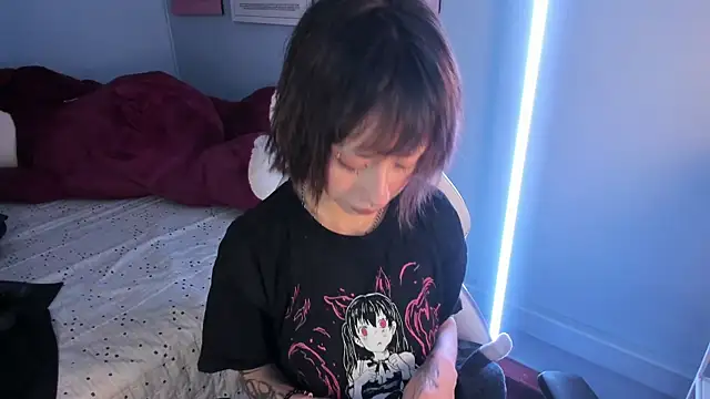 Hannahpage online show from May 2026 12:10:01 PM