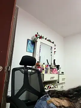 Snapshot of saranghae_ chatting on April 2026 02:50:02 AM saranghae online show from April 2026 02:50:02 AM