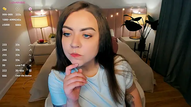 Snapshot of ashton_heidii chatting on October 2025 10:51:02 PM ashton heidii online show from October 2025 10:51:02 PM