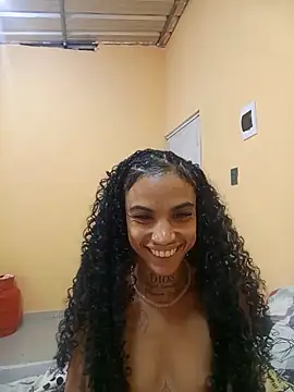 lareynazendeya xh online show from March 2026 09:47:02 PM