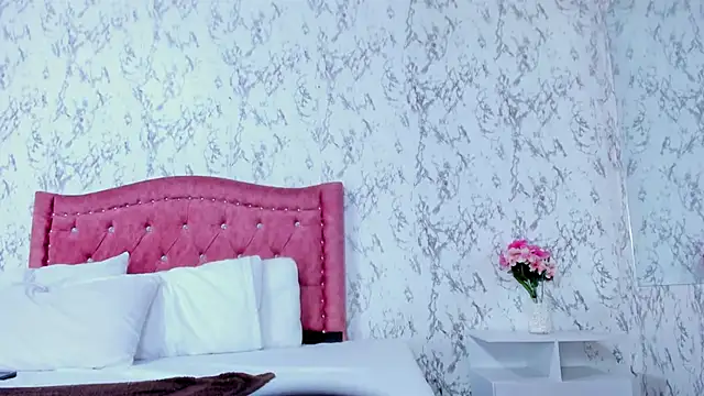 Snapshot of SofiiFoox chatting on November 2025 11:11:01 AM SofiiFoox online show from November 2025 11:11:01 AM