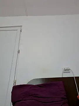 Snapshot of Vera_Elle chatting on May 2026 05:02:02 AM Vera Elle online show from May 2026 05:02:02 AM