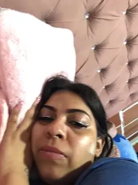 Rachellcooperrr online show from June 2026 08:17:02 AM
