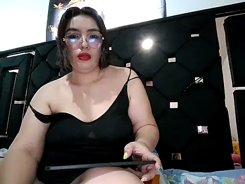 vegacristal88 online show from May 2026 09:31:01 PM