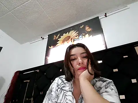 vegacristal88 online show from May 2026 10:05:01 PM