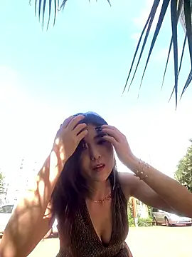 xtt1689999 online show from October 2025 03:50:02 AM