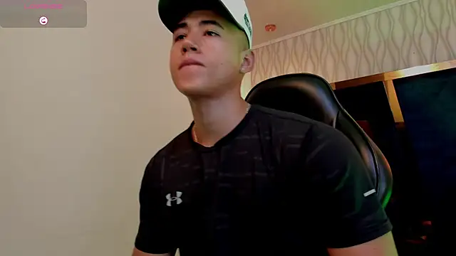 Snapshot of Draven_Marceaux chatting on October 2025 11:39:01 AM Draven Marceaux online show from October 2025 11:39:01 AM