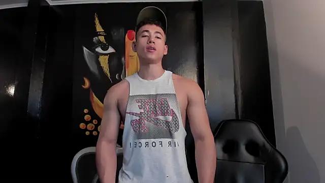 Snapshot of Draven_Marceaux chatting on October 2025 11:42:01 AM Draven Marceaux online show from October 2025 11:42:01 AM