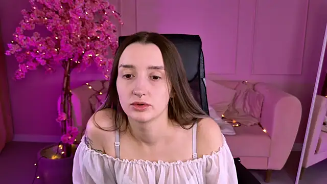 AliceLids online show from September 2025 01:05:02 PM