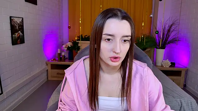 AliceLids online show from December 2025 01:15:01 PM