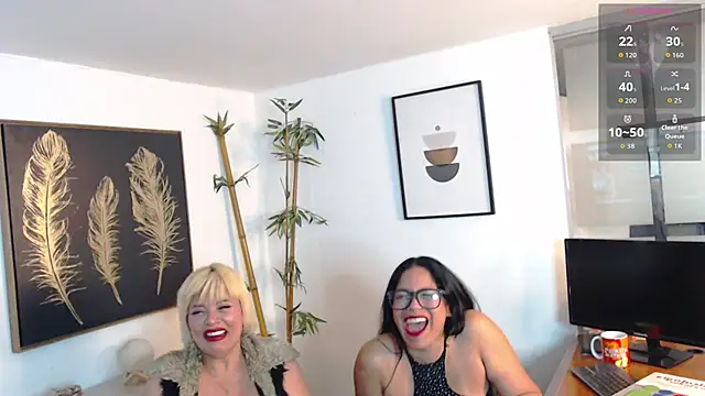 EvaMontenegro online show from December 2025 06:10:02 AM