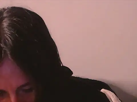 Snapshot of NathaSlave chatting on February 2026 06:42:01 AM NathaSlave online show from February 2026 06:42:01 AM