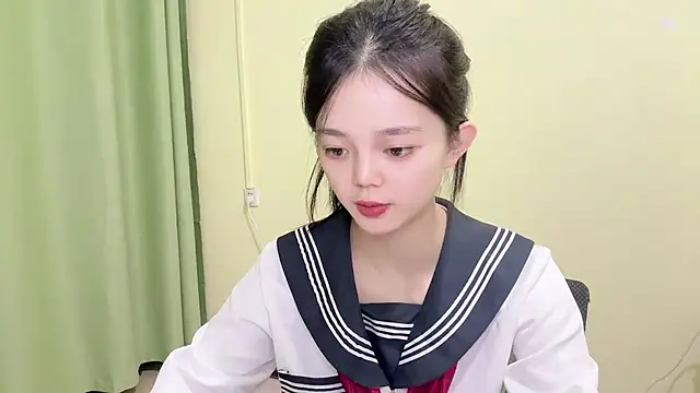 Snapshot of Nicole-13 chatting on November 2025 10:38:01 AM Nicole-13 online show from November 2025 10:38:01 AM