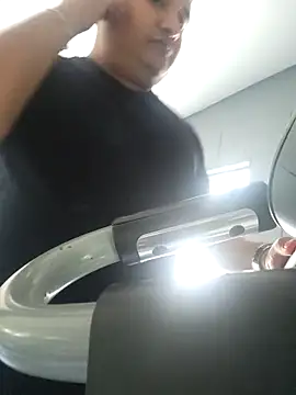 Snapshot of bebecito2780 chatting on December 2025 11:23:01 PM bebecito2780 online show from December 2025 11:23:01 PM