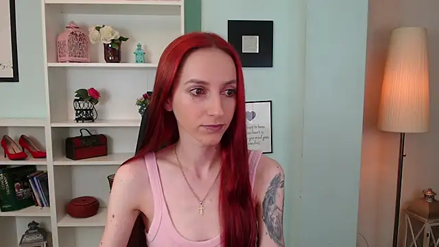 Julia Jae online show from September 2025 05:20:01 AM