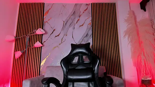 JulienSaint online show from October 2025 12:34:02 PM