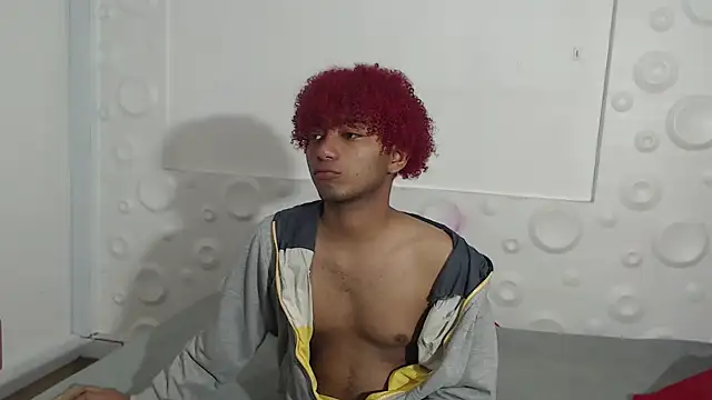 felipecams123 online show from November 2025 01:04:02 AM