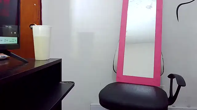 felipecams123 online show from November 2025 02:15:02 AM