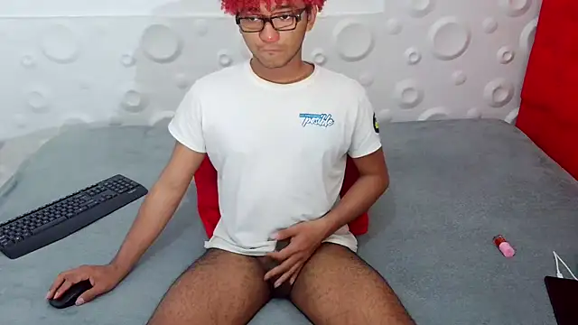 felipecams123 online show from December 2025 01:46:02 AM