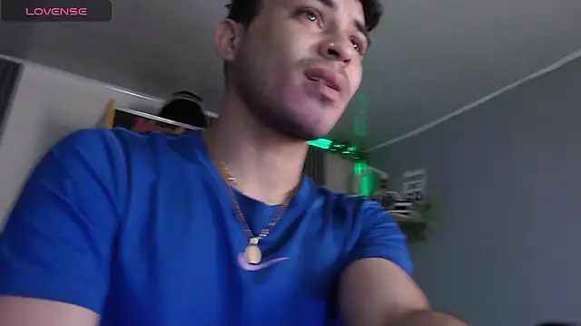 Snapshot of Bastian_MCcormick chatting on October 2025 12:34:02 PM Bastian MCcormick online show from October 2025 12:34:02 PM