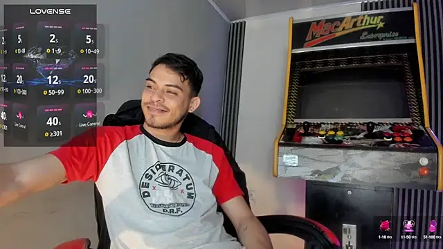 Snapshot of Bastian_MCcormick chatting on October 2025 11:54:02 AM Bastian MCcormick online show from October 2025 11:54:02 AM