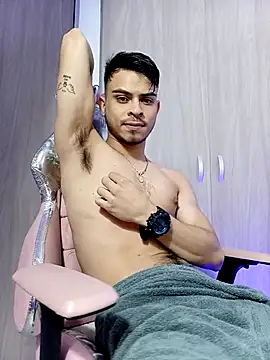 Snapshot of Bastian_MCcormick chatting on October 2025 11:27:01 PM Bastian MCcormick online show from October 2025 11:27:01 PM