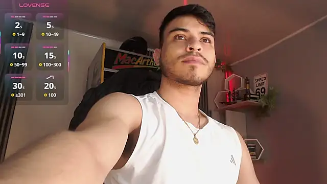 Snapshot of Bastian_MCcormick chatting on October 2025 12:09:01 PM Bastian MCcormick online show from October 2025 12:09:01 PM