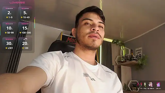 Snapshot of Bastian_MCcormick chatting on October 2025 12:28:01 PM Bastian MCcormick online show from October 2025 12:28:01 PM