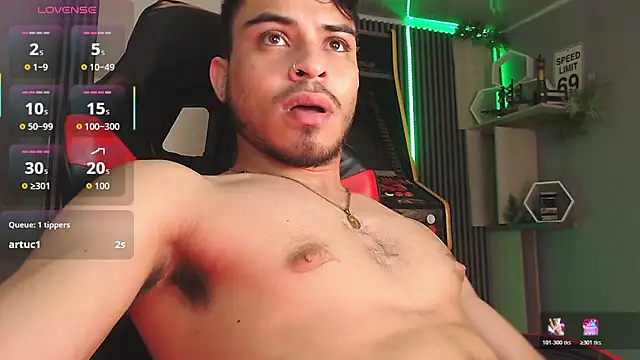 Snapshot of Bastian_MCcormick chatting on November 2025 03:14:02 PM Bastian MCcormick online show from November 2025 03:14:02 PM