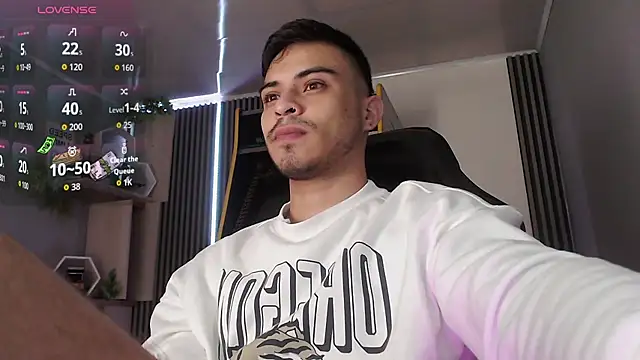 Bastian MCcormick online show from November 2025 12:52:01 PM