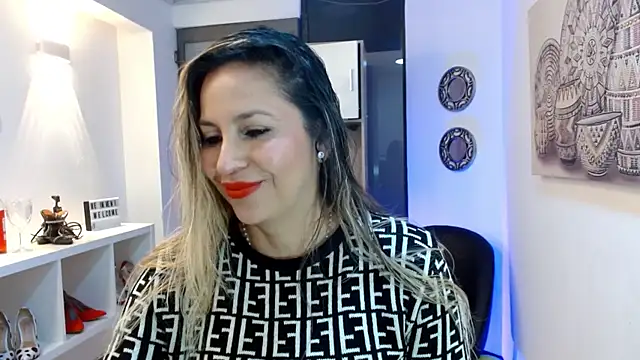 DianaPearls online show from May 2026 10:32:02 AM